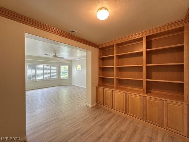 3572 Ridge Meadow, Las Vegas, NV 89135