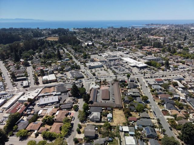 131 Trevethan, Santa Cruz, CA 95062