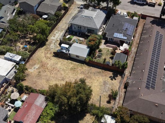 131 Trevethan, Santa Cruz, CA 95062