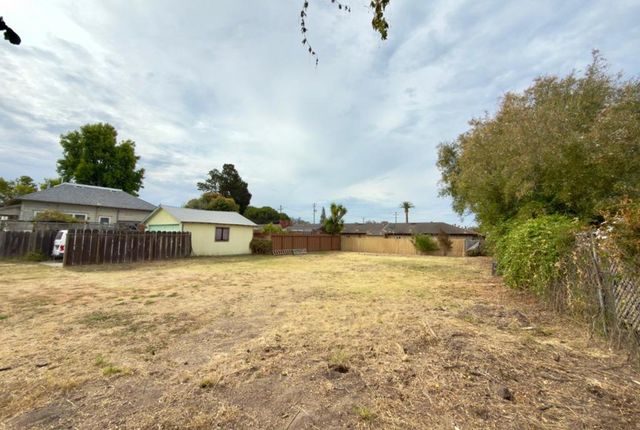 131 Trevethan, Santa Cruz, CA 95062