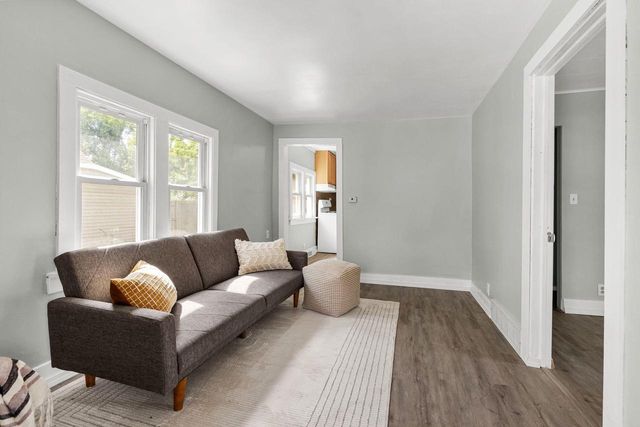 1837 PLYMOUTH STREET, Oshkosh, WI 54901