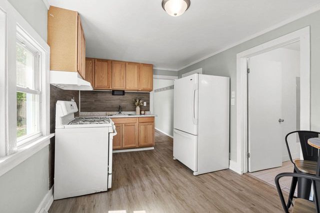 1837 PLYMOUTH STREET, Oshkosh, WI 54901