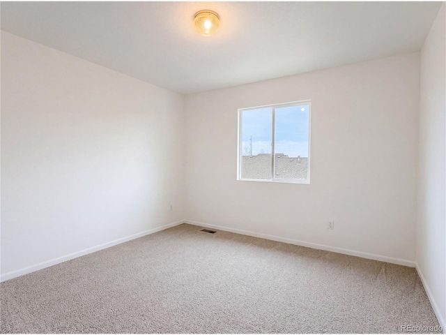 4098 La Junta Dr, Loveland, CO 80538