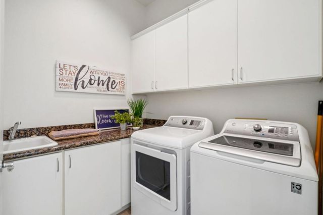 64 Paris Way, Rancho Mirage, CA 92270