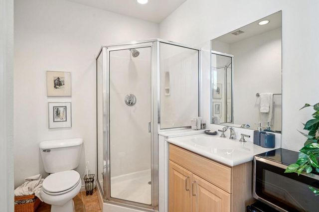 64 Paris Way, Rancho Mirage, CA 92270