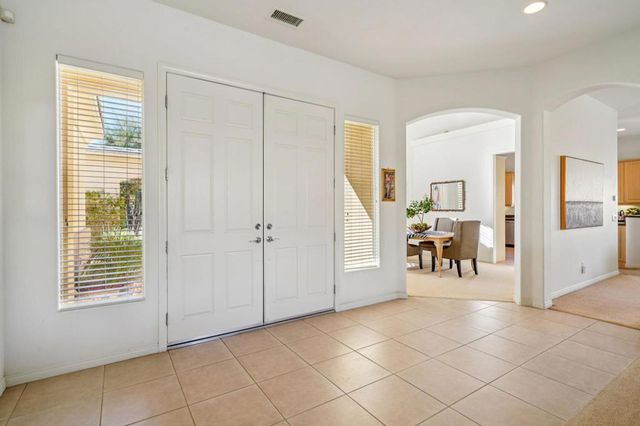 64 Paris Way, Rancho Mirage, CA 92270