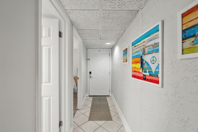 8727 Thomas Drive UNIT B17, Panama City Beach, FL 32408