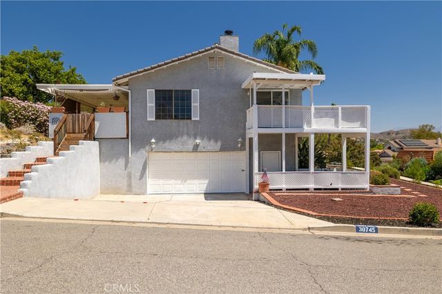 30745 Long Point, Canyon Lake, CA 92587