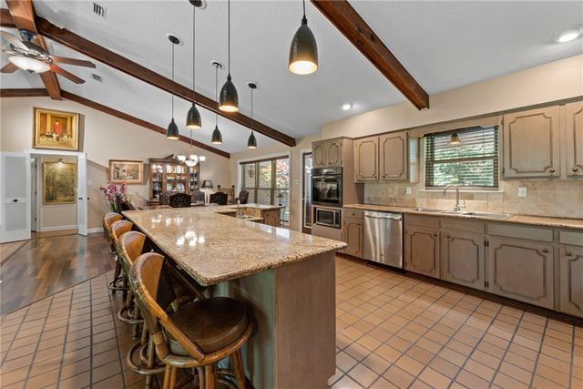 3415 Riviere Du Chien Loop N, Mobile, AL 36693