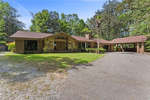 3415 Riviere Du Chien Loop N, Mobile, AL 36693