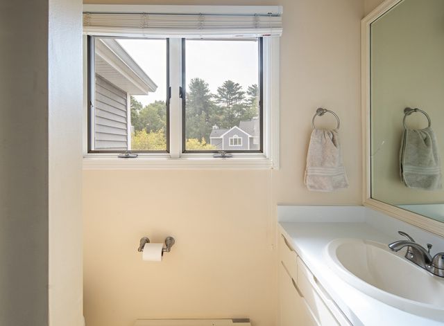 1200 Salem St 135, Peabody, MA 01960
