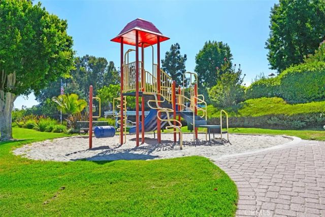 26013 Via Pera, Mission Viejo, CA 92691