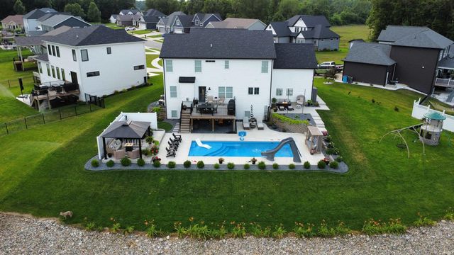 11350 Denver Ridge Court, Osceola, IN 46561