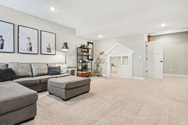 11350 Denver Ridge Court, Osceola, IN 46561