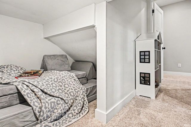 11350 Denver Ridge Court, Osceola, IN 46561