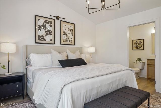 1656 Pinecroft Lane, Howell Township, MI 48855