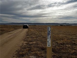 90 W Avenue G2, Antelope Acres, CA 93536