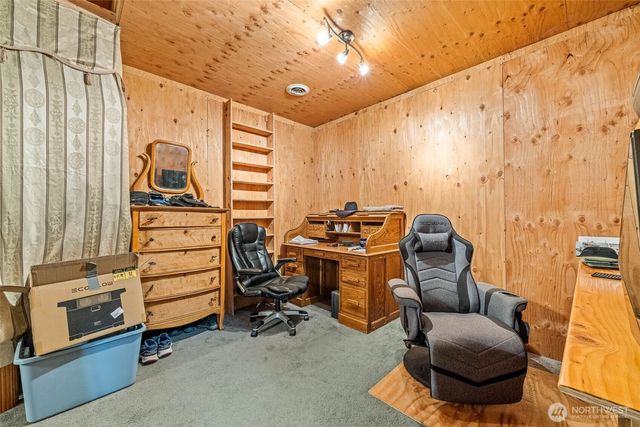 81 E Burrows Lane, Shelton, WA 98584