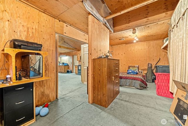 81 E Burrows Lane, Shelton, WA 98584