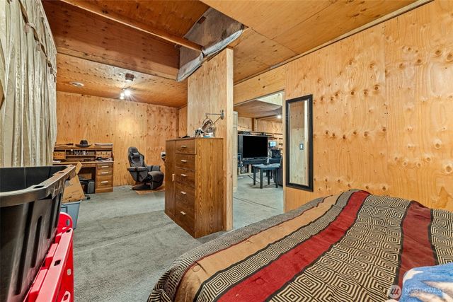 81 E Burrows Lane, Shelton, WA 98584