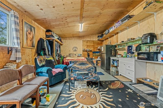 81 E Burrows Lane, Shelton, WA 98584