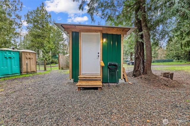 81 E Burrows Lane, Shelton, WA 98584