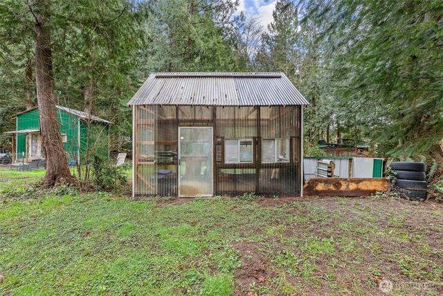 81 E Burrows Lane, Shelton, WA 98584