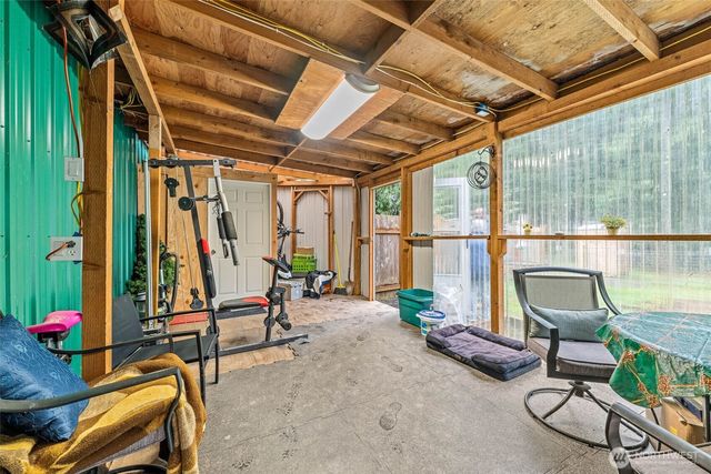 81 E Burrows Lane, Shelton, WA 98584