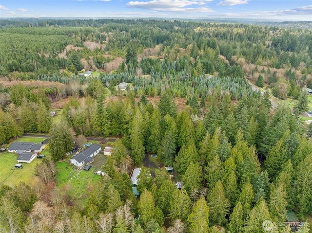 81 E Burrows Lane, Shelton, WA 98584
