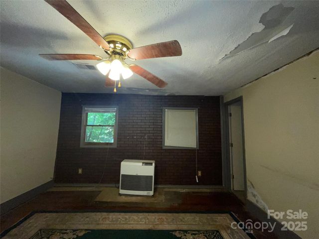 98 Lower Glady Fork Road, Candler, NC 28715