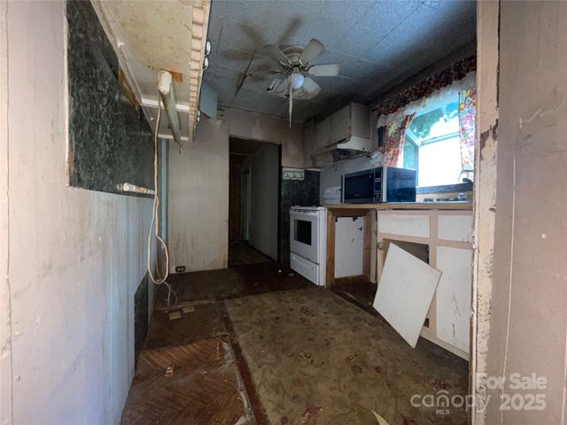 98 Lower Glady Fork Road, Candler, NC 28715