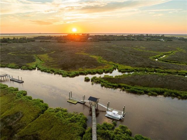 21 Atlantic Point Drive, St. Simons Island, GA 31522