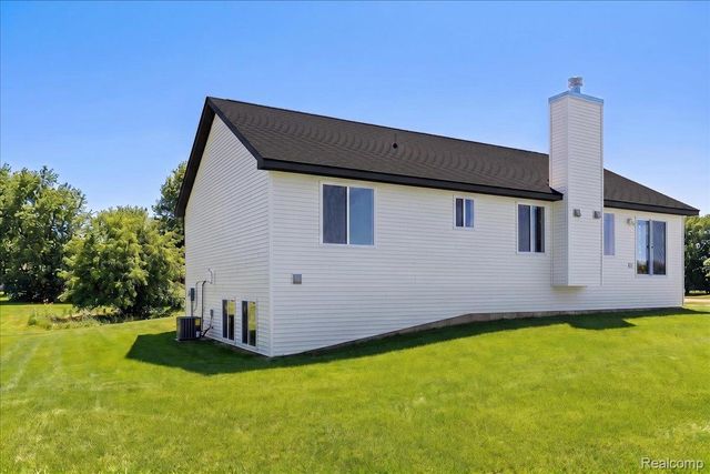 15175 Worden Rd., Groveland Township, MI 48442