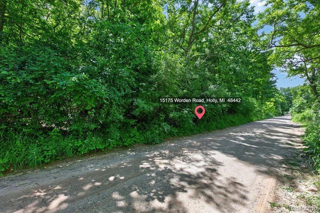 15175 Worden Rd., Groveland Township, MI 48442