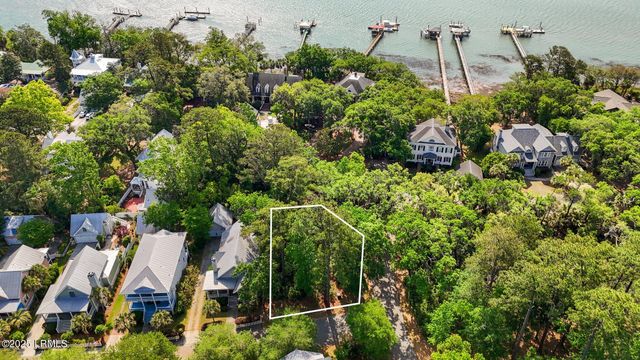 4 Sheridan Road, Beaufort, SC 29907