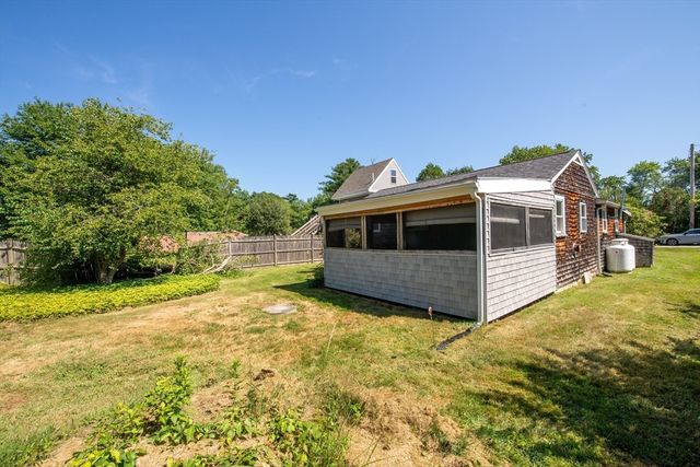 9 Morrison Way, Lakeville, MA 02347