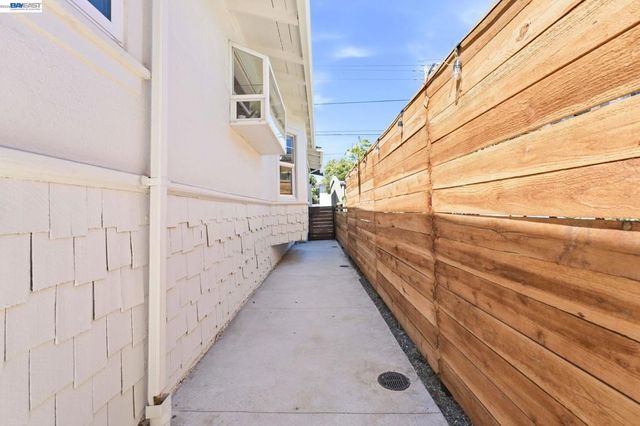 1730 Lincoln Ave, Alameda, CA 94501