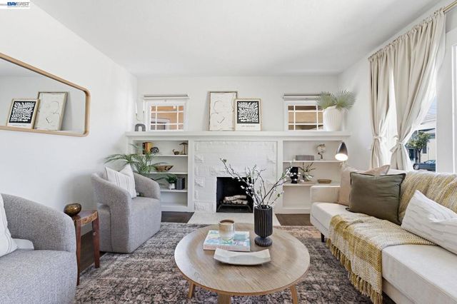 1730 Lincoln Ave, Alameda, CA 94501
