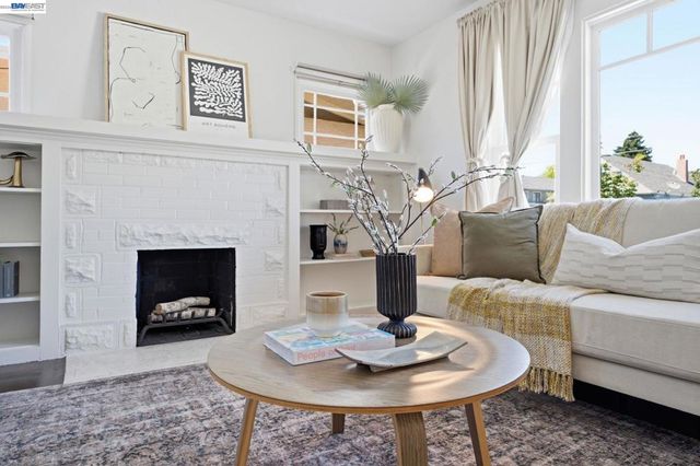 1730 Lincoln Ave, Alameda, CA 94501