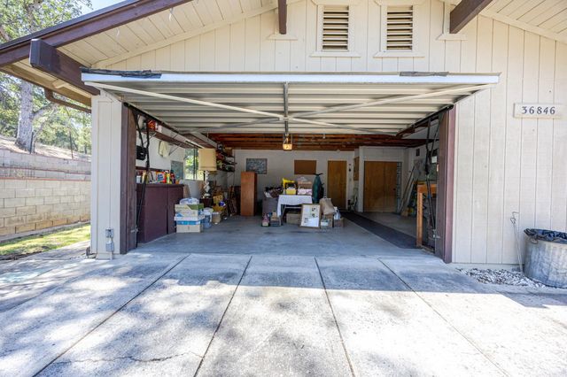 36846 Batti Road, Coarsegold, CA 93614