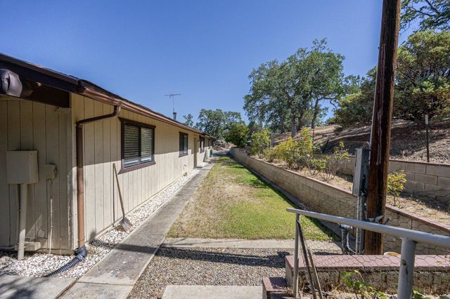 36846 Batti Road, Coarsegold, CA 93614