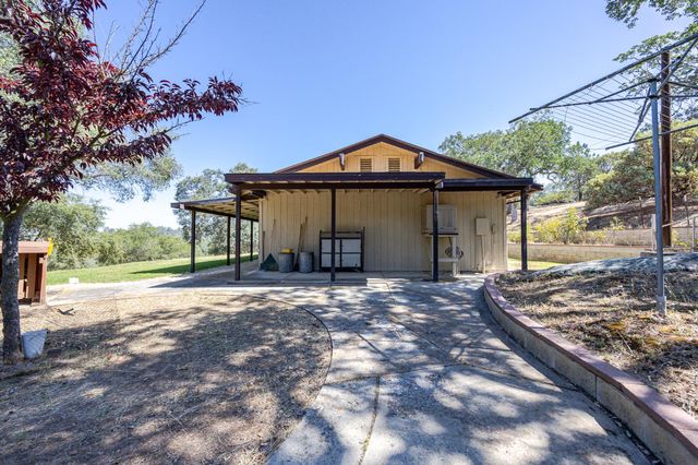 36846 Batti Road, Coarsegold, CA 93614