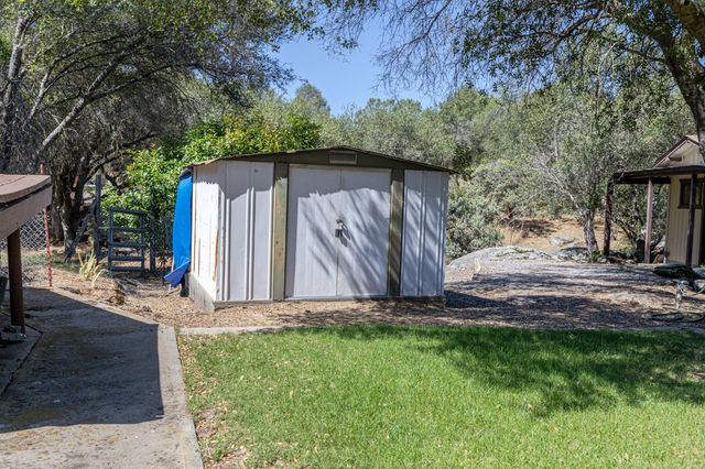 36846 Batti Road, Coarsegold, CA 93614