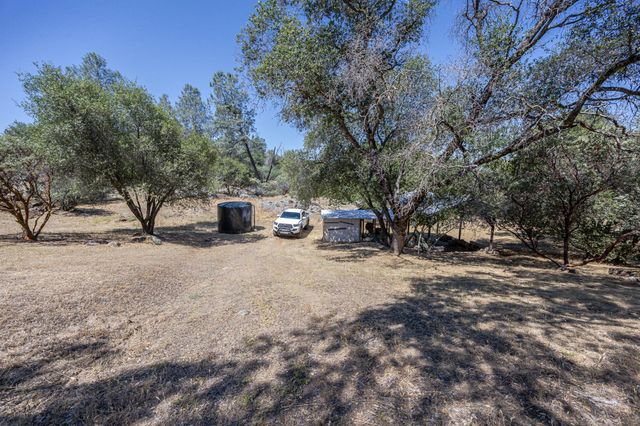 36846 Batti Road, Coarsegold, CA 93614