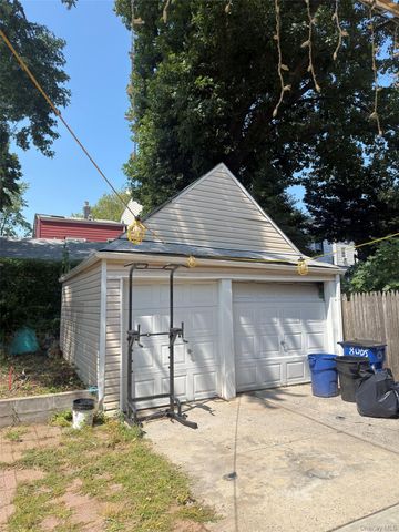 8065 89th Avenue, Woodhaven, NY 11421