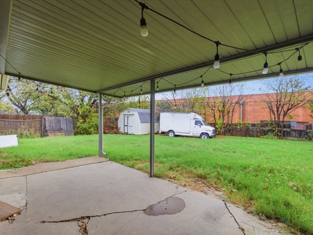 154 Cotillion Road, Fort Worth, TX 76134