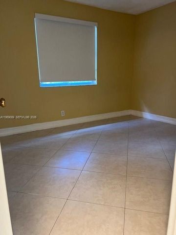 2226 N Cypress Bend Dr 210, Pompano Beach, FL 33069