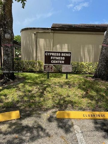 2226 N Cypress Bend Dr 210, Pompano Beach, FL 33069