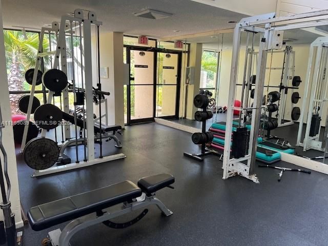 2226 N Cypress Bend Dr 210, Pompano Beach, FL 33069