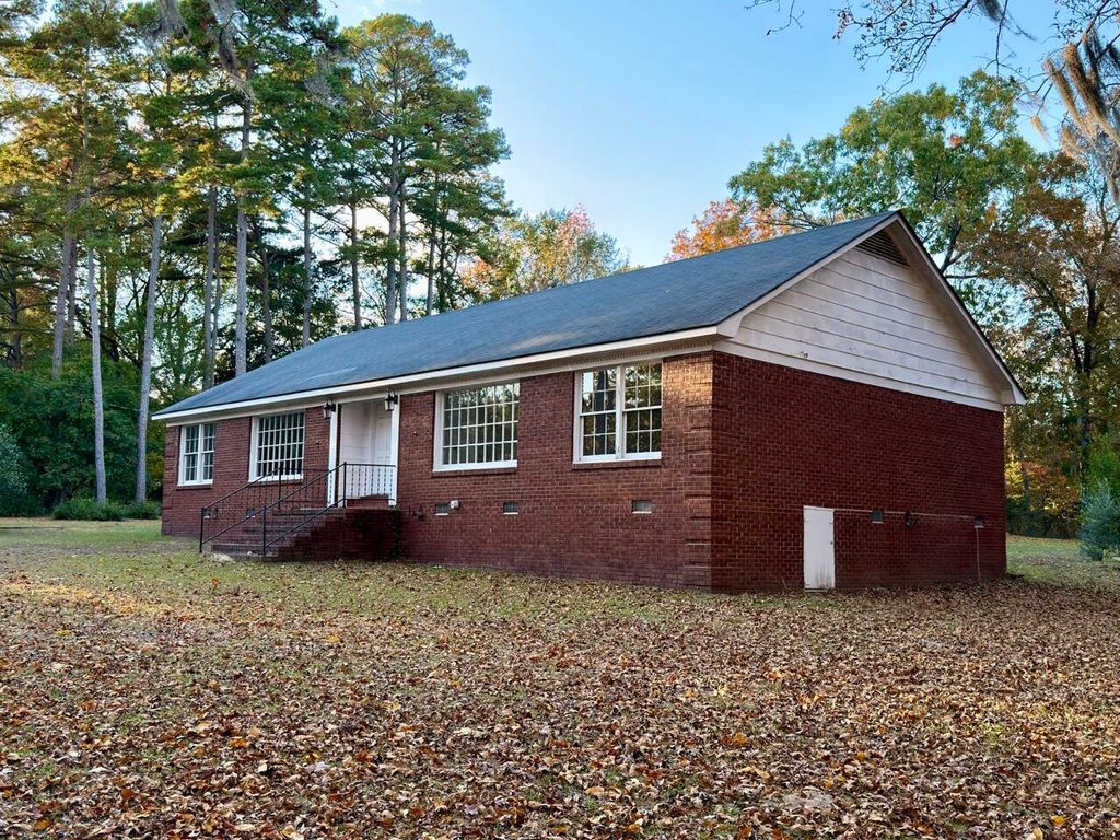 5760 Brookland Drive, Sumter, SC 29154